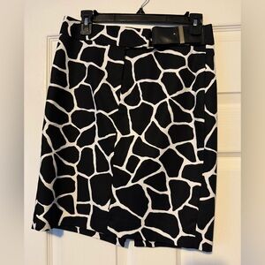 MICHAEL Michael Kors Black and White Patterned Midi Skirt